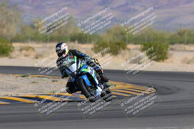 media/Nov-05-2022-SoCal Trackdays (Sat) [[f8d9b725ab]]/Turn 5 (940am)/